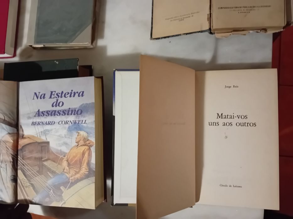 Conjunto de 12 Livros Antigos Capa Dura