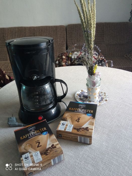 Кофеварка новая / техника для кухни