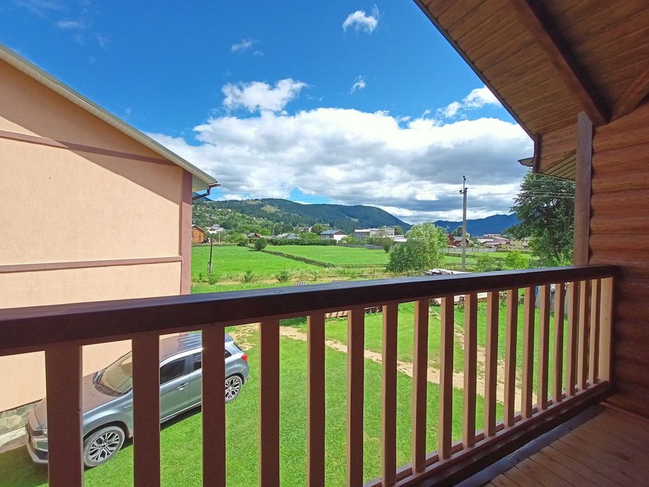 Житло\Відпочинок в Карпатах. Верховина. Приватна садиба.