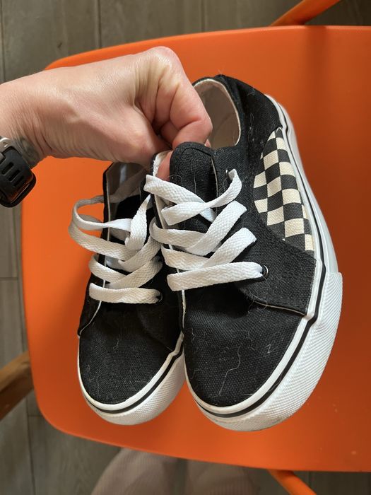 Кеди для хлопчика або дівчинки