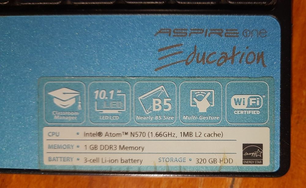 Нетбук ноутбук Acer aspire one Education