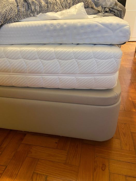 Quarto COMO NOVO