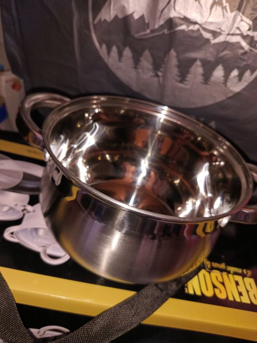 Каструлі   різні