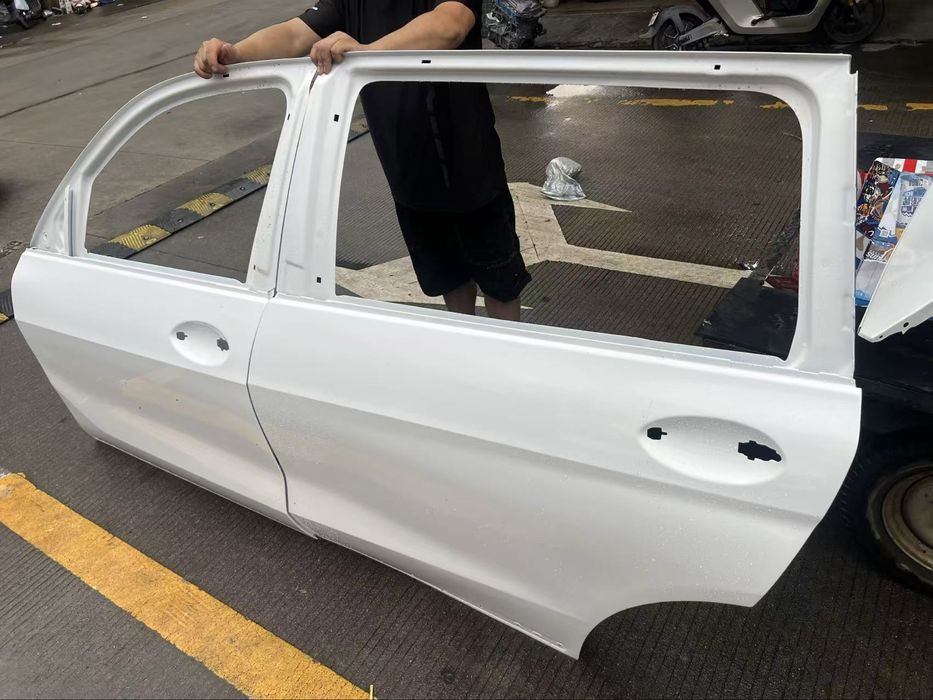 Двери передние задние bmw x7 g07