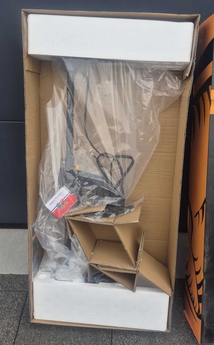 Zaburtowy Silnik Elektryczny Savage Gear Thruster 12V 36lbs, nowy