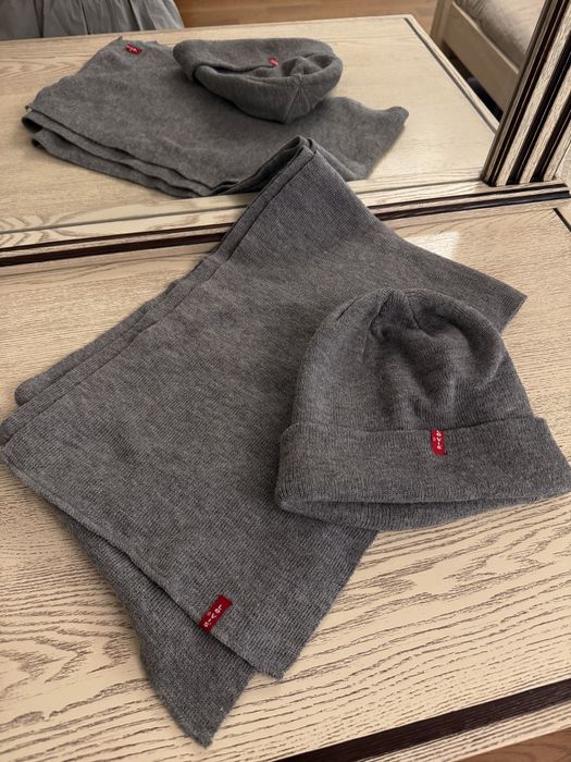 Набір Шапка+Шарф LEVI’s