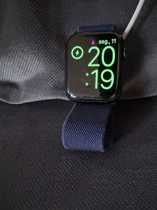 Apple Watch 7 44mm