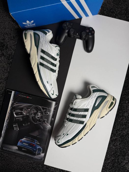 Чоловічі кросівки адідас Adidas Adistar Cushion White Green Beige [41-46]