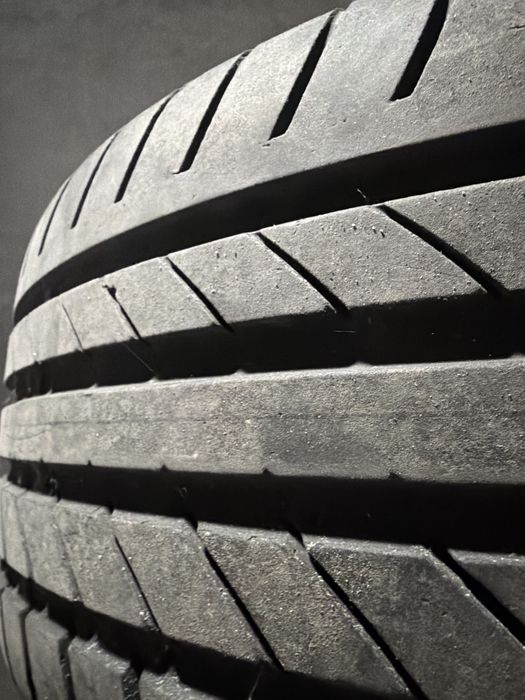 Jante + pneu  225/45/18 proviniente de bmw 320 de 2016 originais M