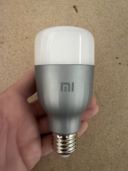 Lâmpada Inteligente RGB Wi-Fi Xiaomi