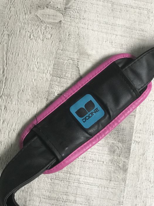 Carteira preta as bolinhas