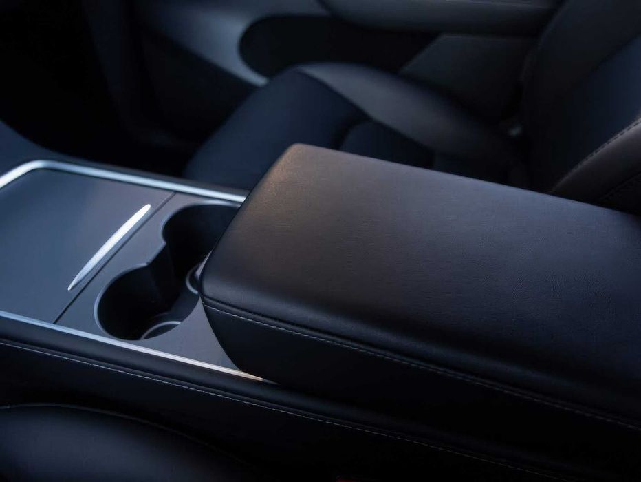 Tesla Model Y Performance      2023