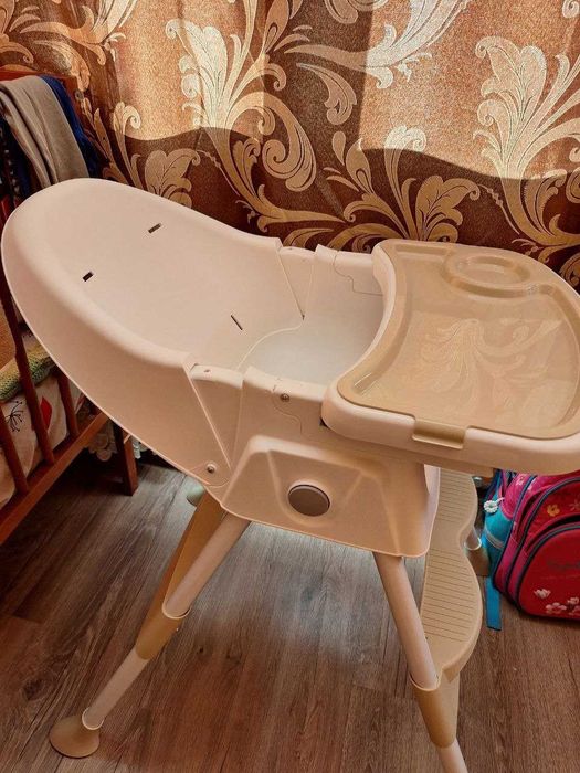 Стілець для годування Toti