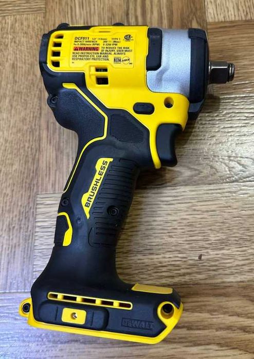 акумуляторний інструмент DeWalt