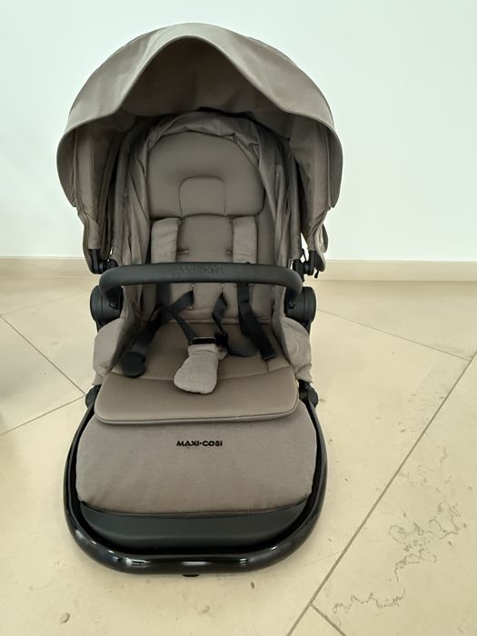 Carrinho Bebé Maxi Cosi