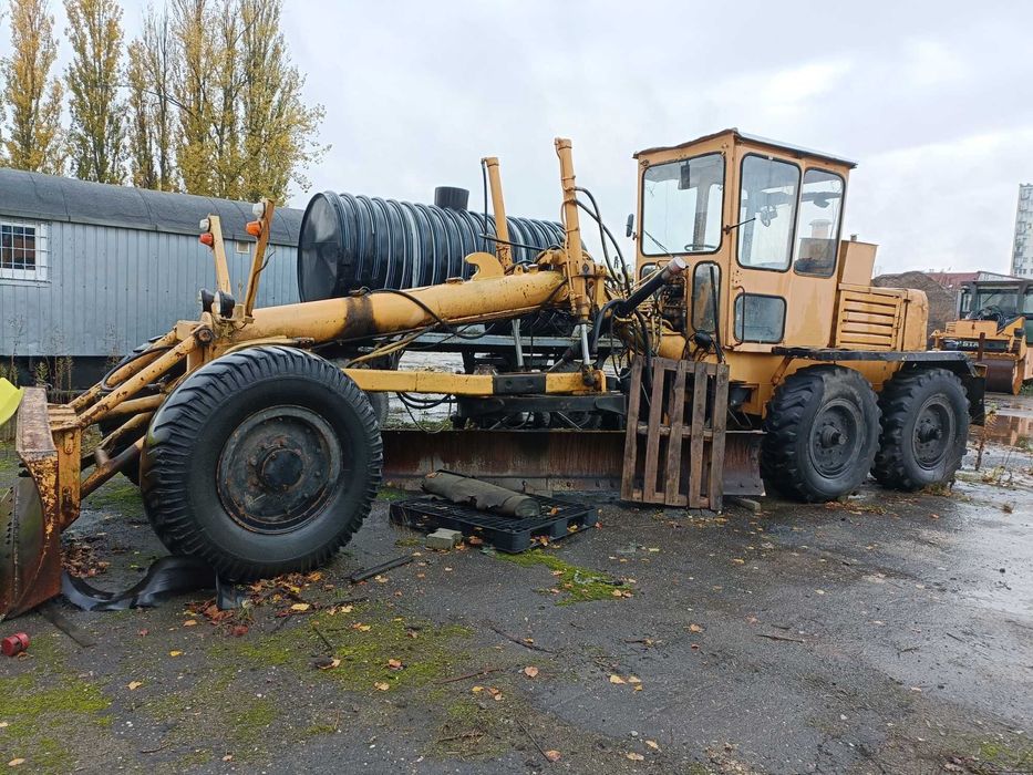 Równiarka Baukema SHM 4