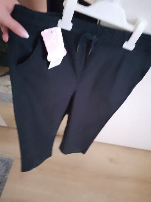 Nowe spodnie 2xl ciemny granat na gumce 3/4 nogawka
