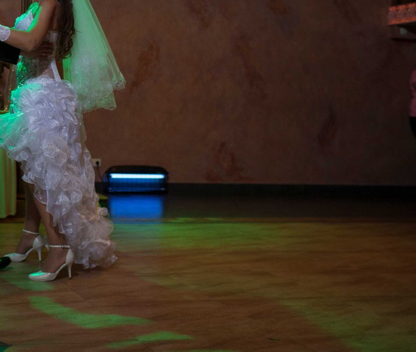 Сукня весільна біла