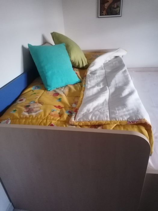 Quarto criança bom estado