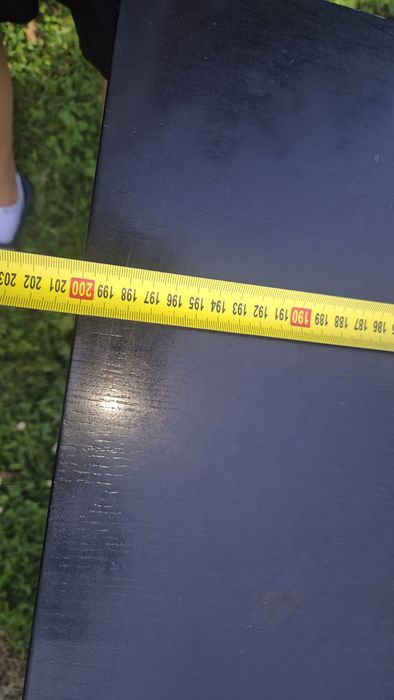 Duży czarny drewniany stòł 200/100 cm