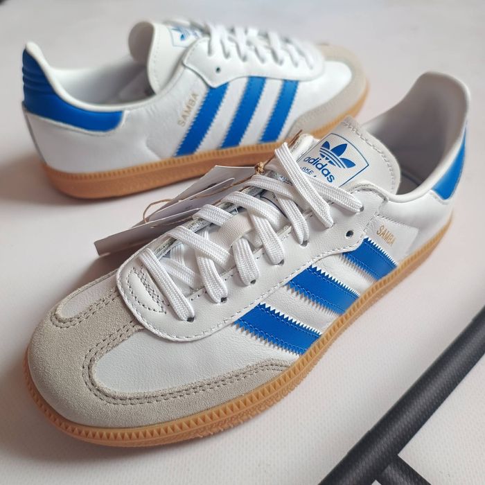 НОВІ оригінальні шкіряні  Adidas Samba р28-,35