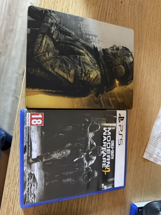 Call od duty mw4 + stealbook