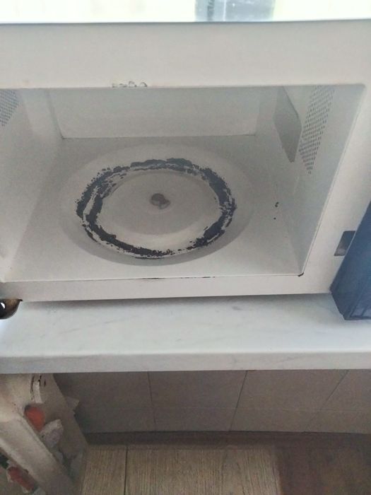 Микроволновка б/у