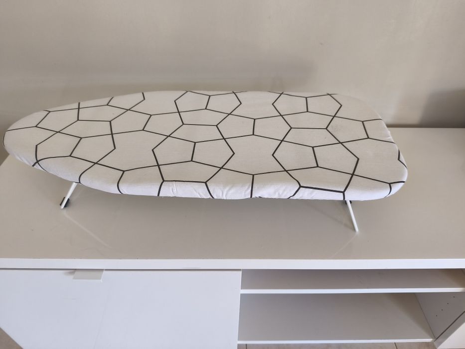 Mini tábua de engomar IKEA