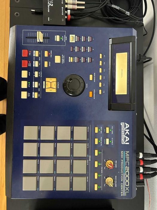 MPC 2000XL como novo64171279082243121