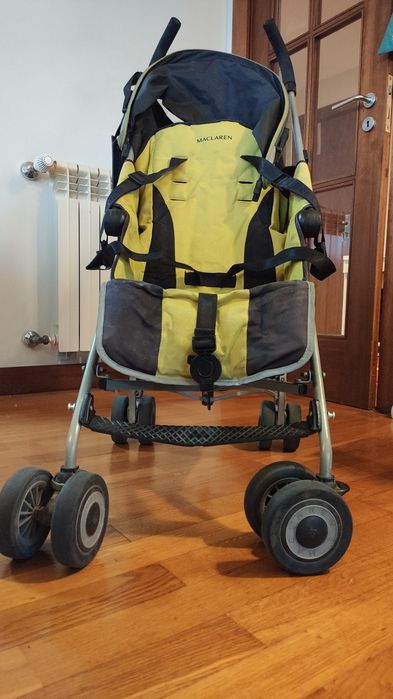 Carrinho de criança (bengala)