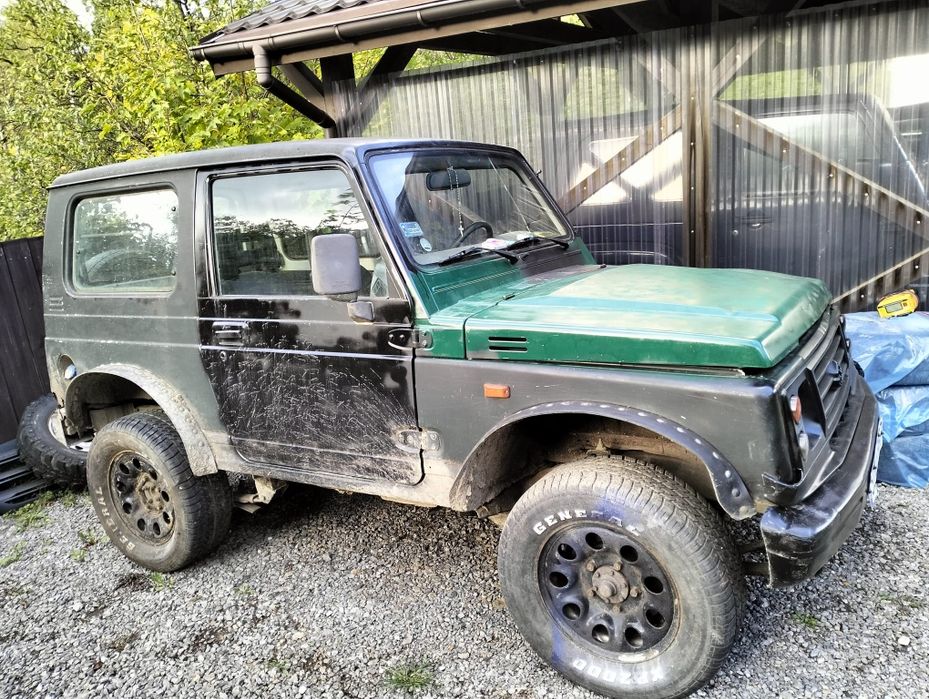 Suzuki Samurai