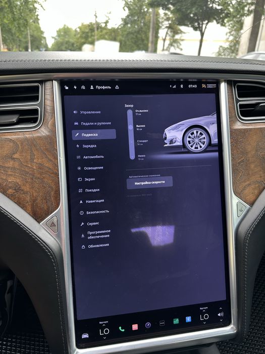 Tesla Model S  75 ( Тесла )