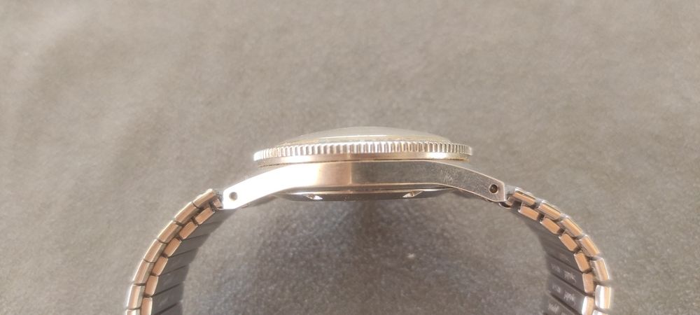 Relógio Jubille Diver 666