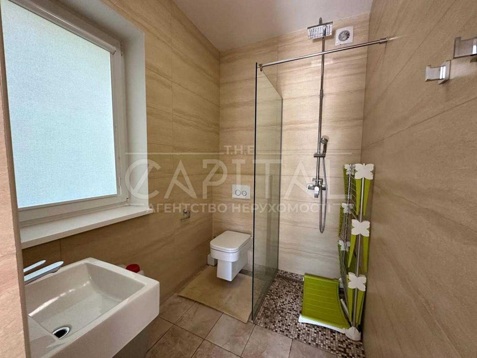 Оренда / Будинок / 260 м2 / Іванковичі / вул. Космонавтів