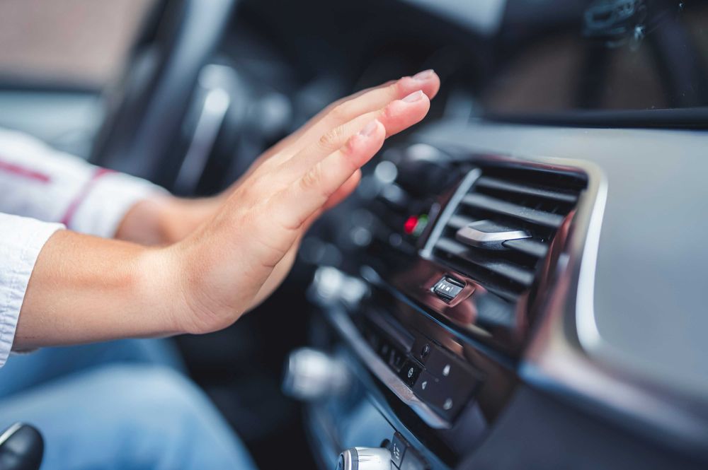 Serwis samochodowy mechanika naprawa samochodów osobowych