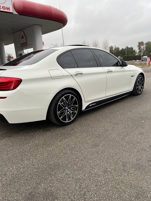 Продам BMW 5 Series