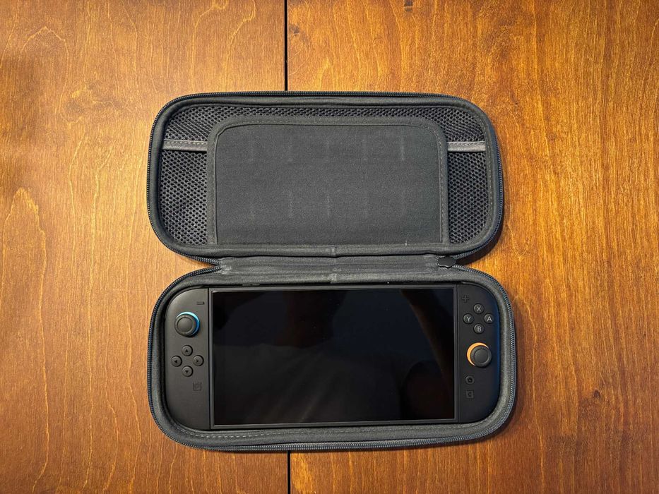 Nintendo Switch 2 - Stan Idealny (Użyta 2 razy) + Etui Belkin + Szkło