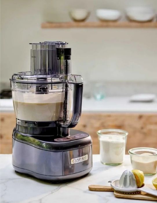 Profesjonalny robot Cuisinart Expert to robot kuchenny o mocy 550W