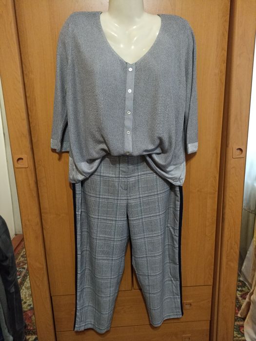 Брюки женские демисезонные 50-54 отличного качества