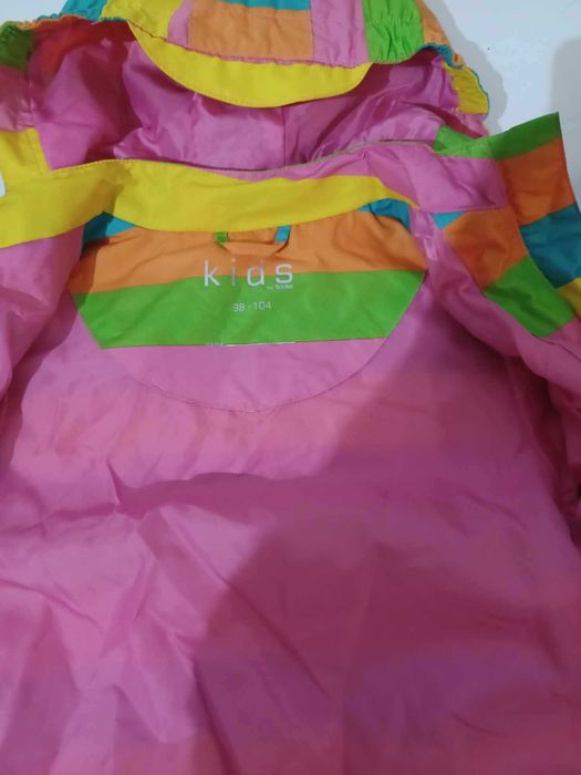 Kurteczka nieprzemakalna kolorowa dla dziewczynki TCM  r. 98/104