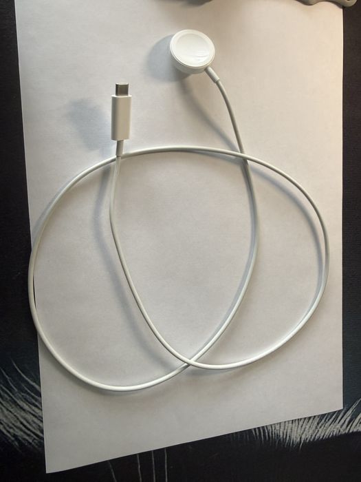 Sprzedam smartwatch Apple SE2