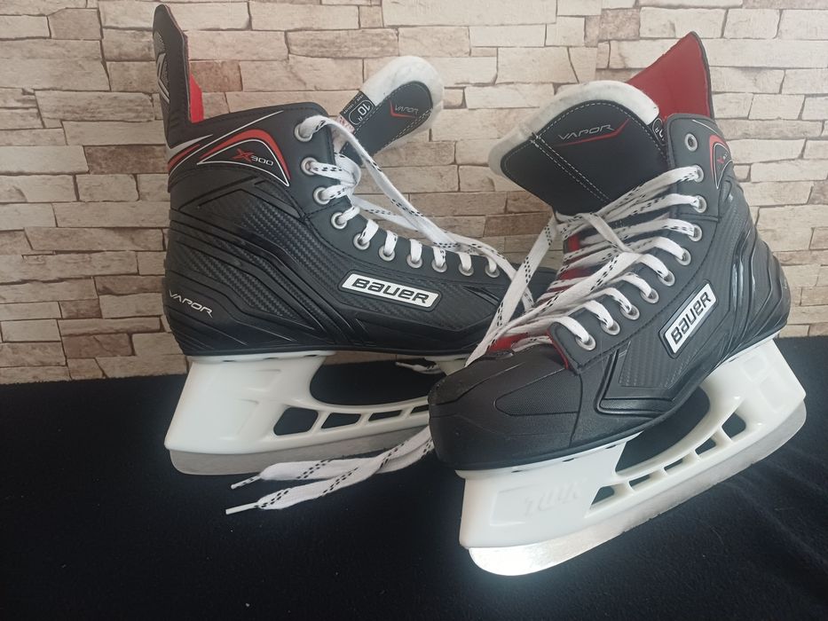Łyżwy hokejowe Bauer X300 roz.45.5EU.