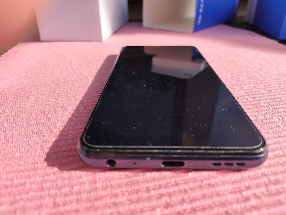 Vivo Y72 5G 8/128GB | Stan Idealny / Jak Nowy | Etui + Komplet
