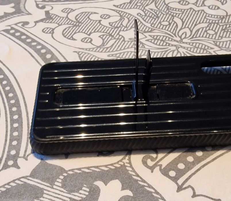 3 Capas para Samsung S21 – 2 Originais + 1 Extra