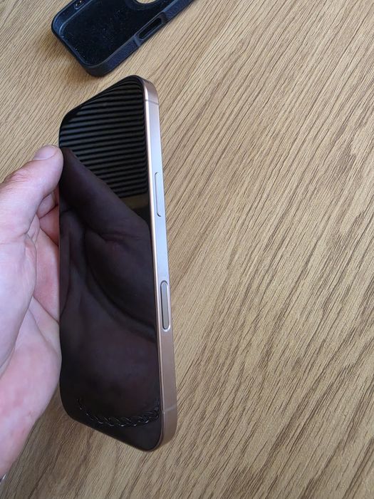IPhone 16 pro 8GB/128GB 5G Stan idealny