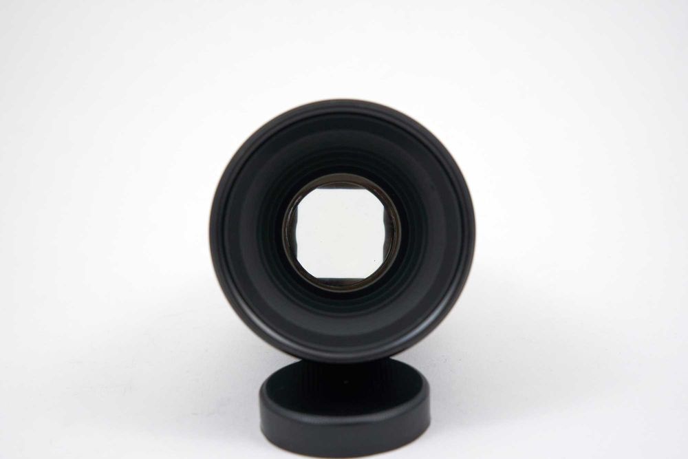 Objetiva manual Sigma 100mm f2.8 Macro - montagem M42