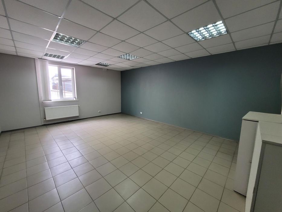 Офіс 200м2, отапливается, до метро 6 минут