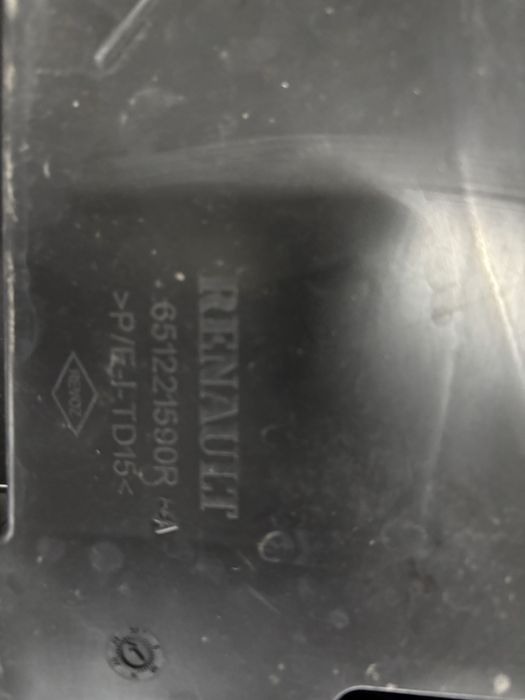 Capot renault twingo