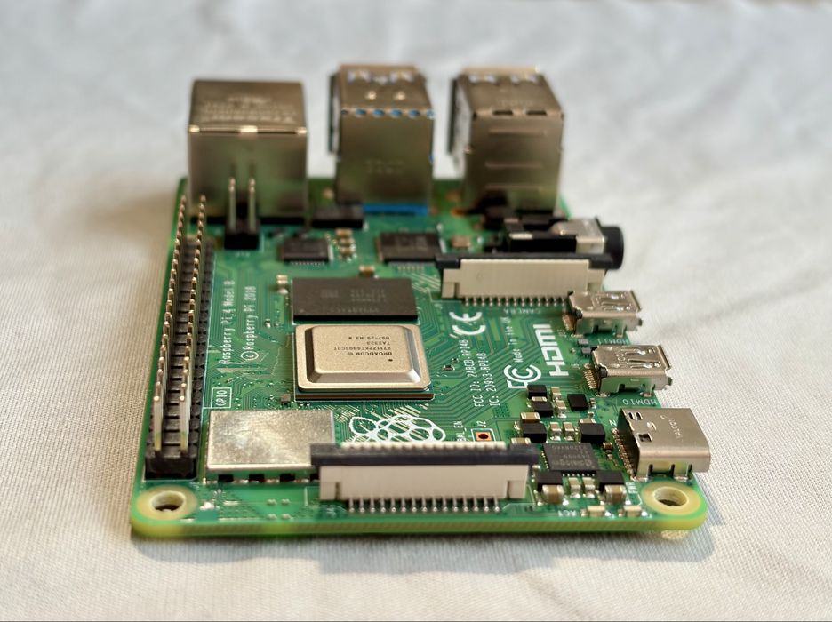 Raspberry Pi 4 Model B 4GB