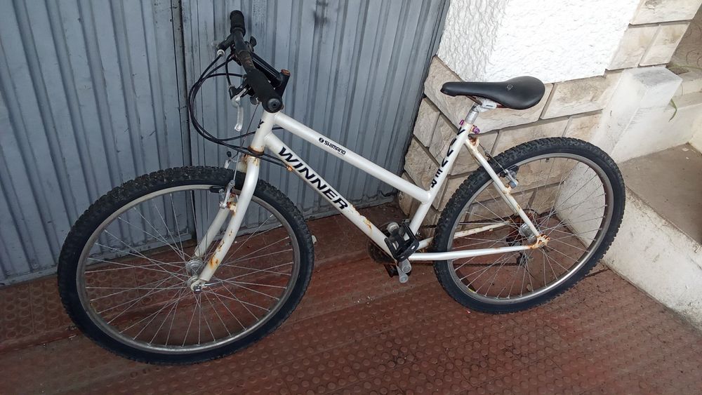 BICICLETA Adulto Pronta Andar18 Vel. Com 3 Fotos.